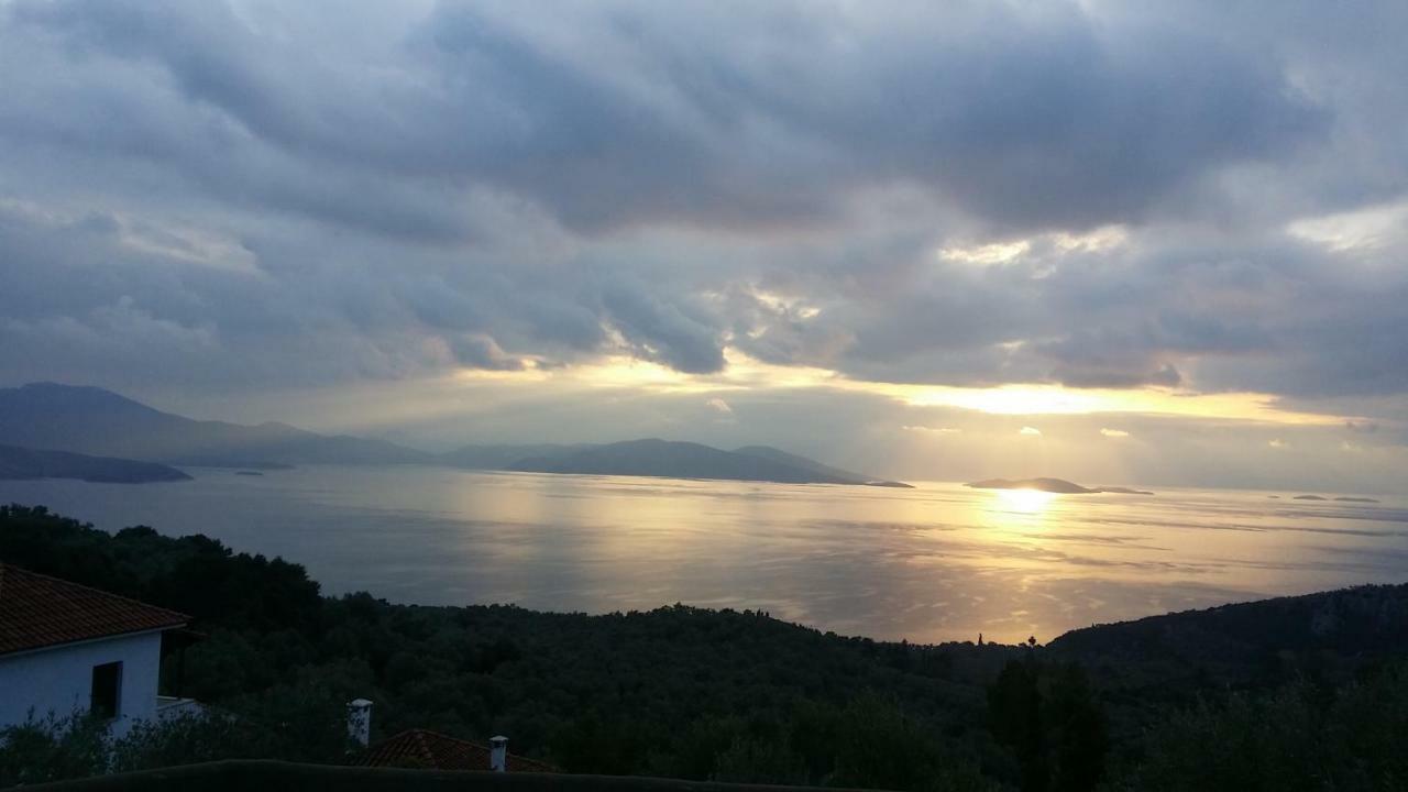Pacithea Villa